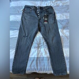 Levi’s 501 women’s size 31